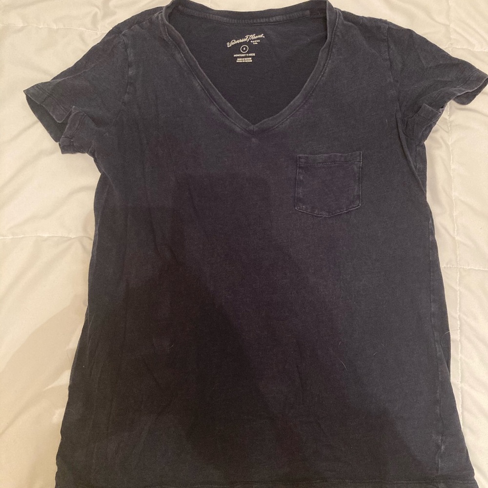 Universal Thread V-Neck Tee